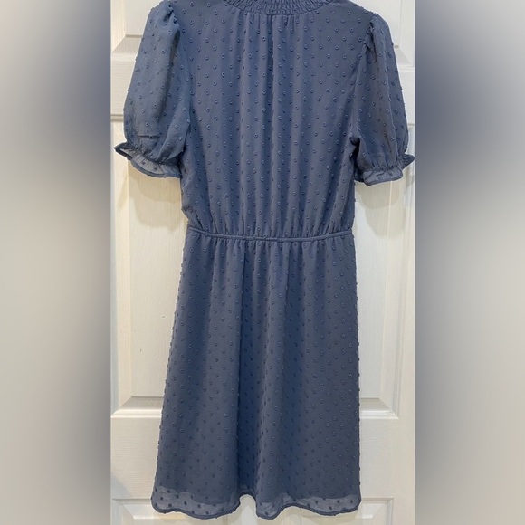Women's Blue Swiss Dot Dress Knee Length Short Ruffle Sleeve Size M - Picture 2 of 7